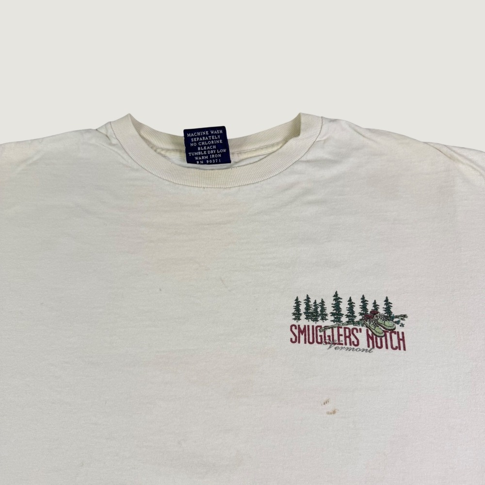 Vintage Camp David Smugglers Notch Vermont T-Shirt Mens Large White Ski Graphic